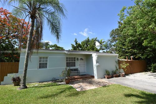 5900 Sw 60th St, South Miami, FL, 33143-2230 | Card Image