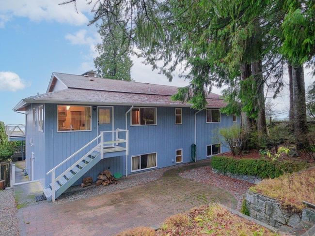 216 Rondoval Crescent, House other with 5 bedrooms, 3 bathrooms and 8 parking in North Vancouver BC | Image 30