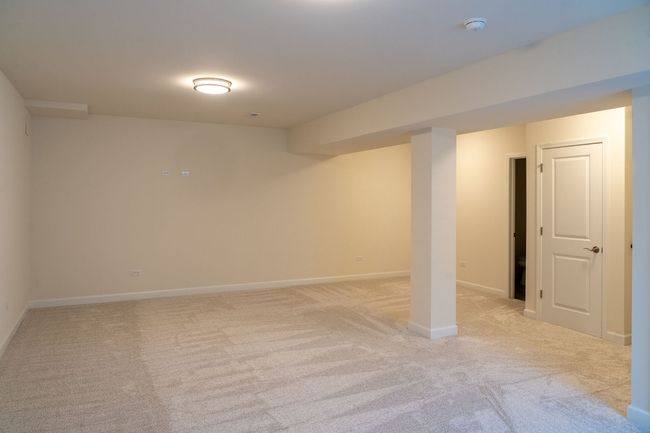 513 Amherst Dr, Townhouse with 3 bedrooms, 3 bathrooms and 4 parking in Sycamore IL | Image 28