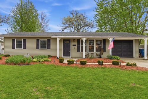 20 S Bereman Rd, Montgomery, IL, 60538-2316 | Card Image