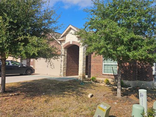 19800 Wt Gallaway St, Manor, TX, 78653-3423 | Card Image