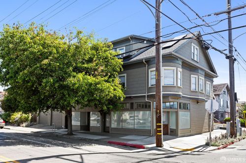 4300 West St, Oakland, CA, 94608-3410 | Card Image