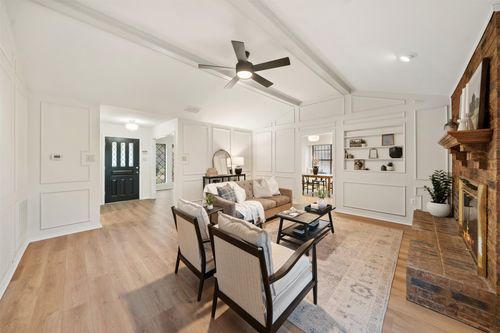 1313 Farley Dr, Mesquite, TX, 75149-1848 | Card Image