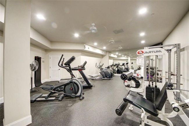APT-1402 - 11 Perimeter Ctr E, Condo with 2 bedrooms, 2 bathrooms and 2 parking in Atlanta GA | Image 25