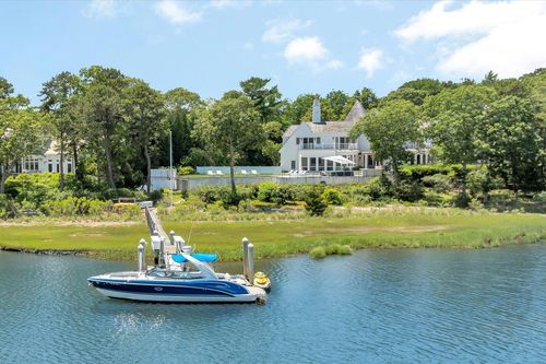 25 Oyster Way, Osterville, MA, 02655 | Card Image