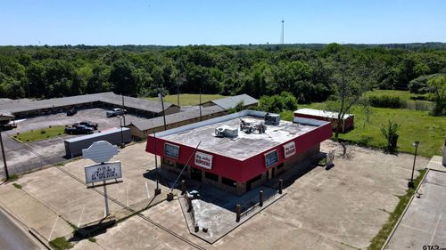 617 W Corsicana St, Athens, TX, 75751-2310 | Card Image