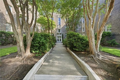 apt-a3-940 Gates Ave, Norfolk, VA, 23517-1642 | Card Image