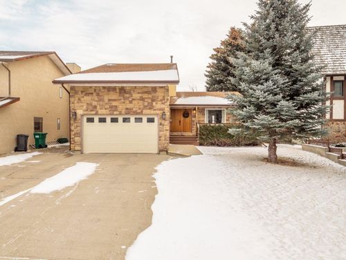 90 Chippewa Cres W, Lethbridge, AB, T1K5B5 | Card Image