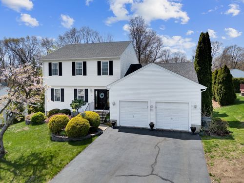38 Benjamin Rd, East Haven, CT, 06513-1638 | Card Image