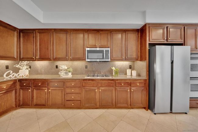 1288 Sunrise Way, House other with 5 bedrooms, 4 bathrooms and 6 parking in Escondido CA | Image 16