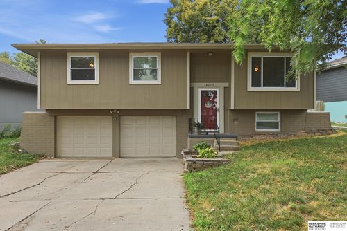 14073 Monroe Cir, Omaha, NE, 68137-4046 | Card Image
