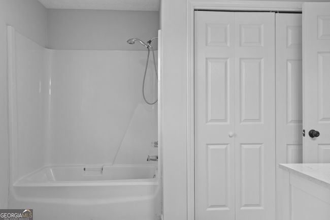 268 Poplar St, House other with 3 bedrooms, 2 bathrooms and 4 parking in Toccoa GA | Image 20