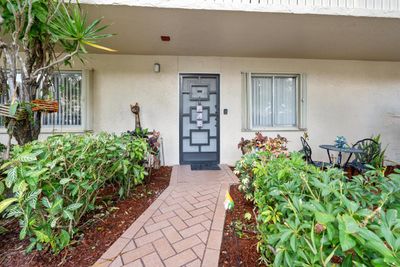 103 - 7185 Huntington Lane, Condo with 2 bedrooms, 2 bathrooms and null parking in Delray Beach FL | Image 1