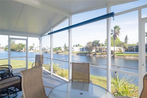 513 Cape Florida Ln, NAPLES, FL, 34104-4146 | Card Image