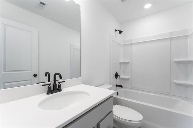 6117 Wayburn St, Townhouse with 3 bedrooms, 4 bathrooms and 2 parking in Tucker GA | Image 29