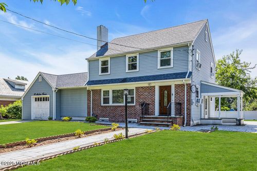 10-810 Malden Ter, Elizabeth, NJ, 07208-2116 | Card Image