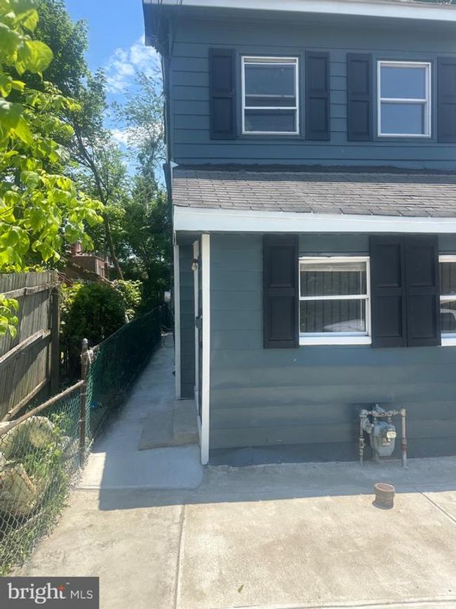401 S 6 Th St, Home with 4 bedrooms, 1 bathrooms and null parking in DARBY PA | Image 46