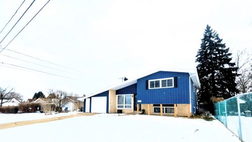 2209 Melrose Ave, Waukegan, IL, 60085-5041 | Card Image