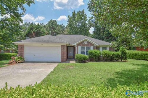 136 Populus Dr, Harvest, AL, 35749-4803 | Card Image