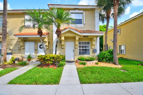 6917 Crooked Fence Dr, Lake Worth, FL, 33467-7206 | Card Image