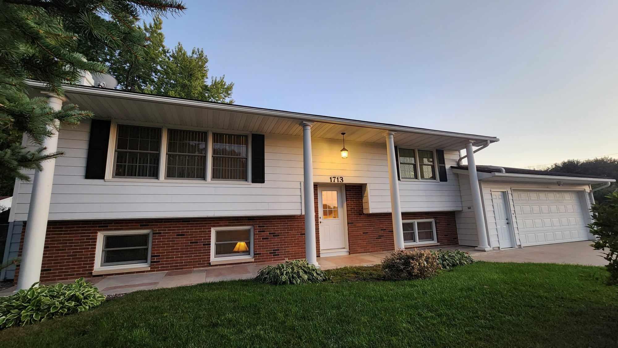 Plainview Ln, Albert Lea, MN 56007