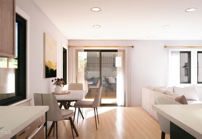 BUCHANAN 25 05 06 Dining | Image 6