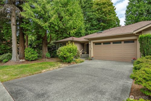 19-9052 Gleneagle Dr, Blaine, WA, 98230-5720 | Card Image