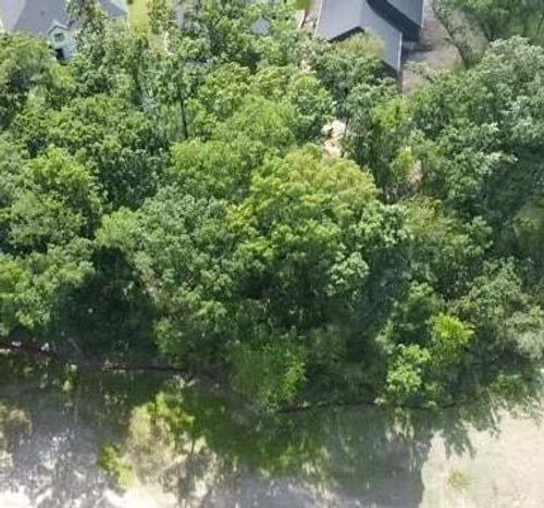 1280 Retreat Cir, Verona, WI, 53593 | Card Image