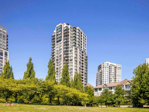 809-5380 Oben St, Vancouver, BC, V5R6H7 | Card Image