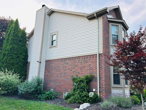7575 Cherrywood Drive, Westland, MI, 48185 | Card Image