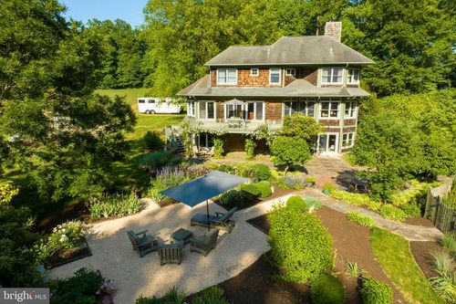260 Hood Rd, WEST GROVE, PA, 19390-9002 | Card Image