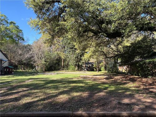 216 24th St, Alexandria, LA, 71301-5558 | Card Image