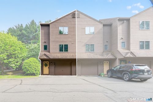 34-489 Wolcott St, Bristol, CT, 06010-6472 | Card Image