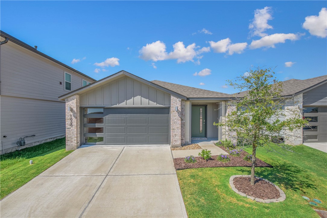 Amistad Loop, College Station, TX 77845