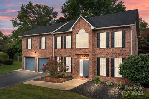 3645 Hogan Ct Ne, Conover, NC, 28613-9011 | Card Image