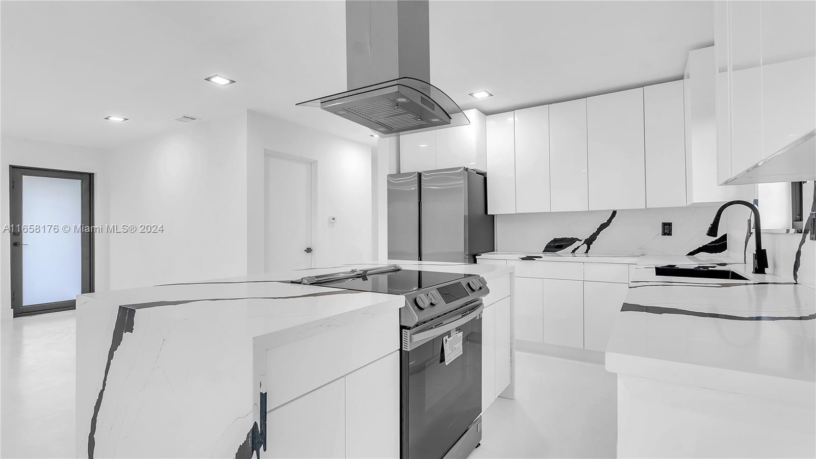 6th St, Lauderhill, FL 33311