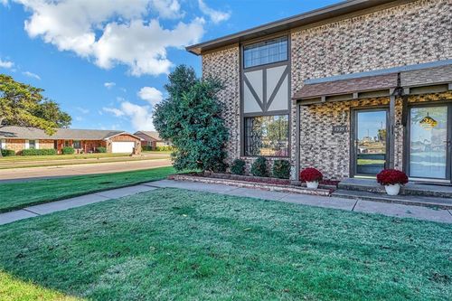 1325 Canterbury Blvd, Altus, OK, 73521-4913 | Card Image
