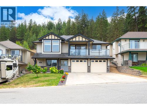 2592 Willowbrae Dr, Kamloops, BC, V1S2B2 | Card Image
