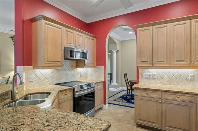 16144 Parque Ln, House other with 3 bedrooms, 2 bathrooms and 2 parking in NAPLES FL | Image 10