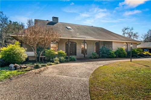 4055 Huntwick Blvd, Alexandria, LA, 71303-2948 | Card Image