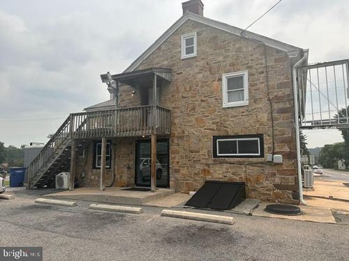 3674 Pricetown Rd, FLEETWOOD, PA, 19522-8998 | Card Image