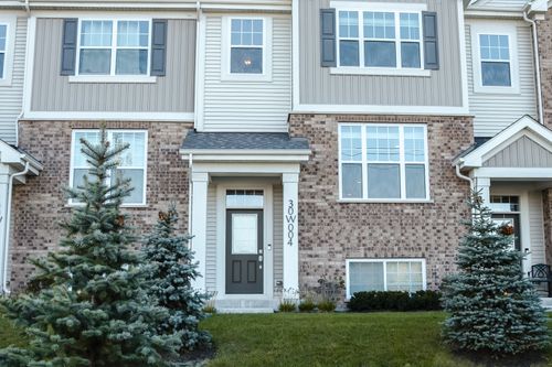30W004 Brayman Court, Warrenville, IL, 60563 | Card Image