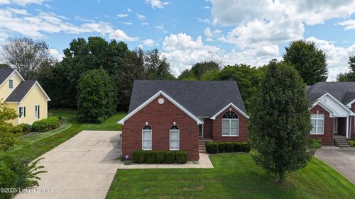 116 Waverly Dr, Bardstown, KY, 40004-2244 | Card Image