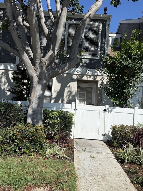 127 Abbeywood Ln, Aliso Viejo, CA, 92656-2911 | Card Image