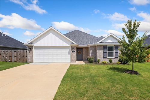 421 Coconut Lane, Centerton, AR, 72719 | Card Image