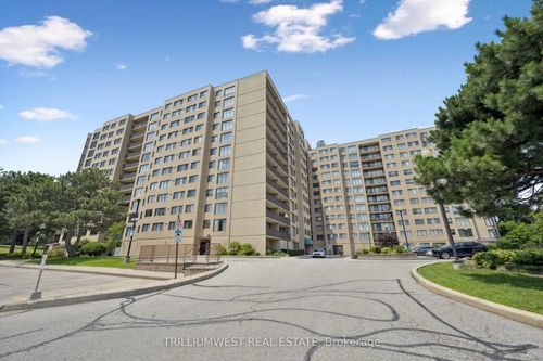 812-6500 Montevideo Rd, Mississauga, ON, L5N3T6 | Card Image