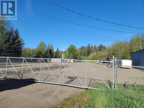 3505 Pierreroy Rd, Prince George, BC, V2N2S3 | Card Image