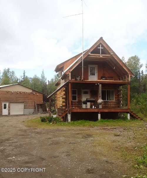16570 E Homestead Way, Talkeetna, AK, 99676 | Card Image