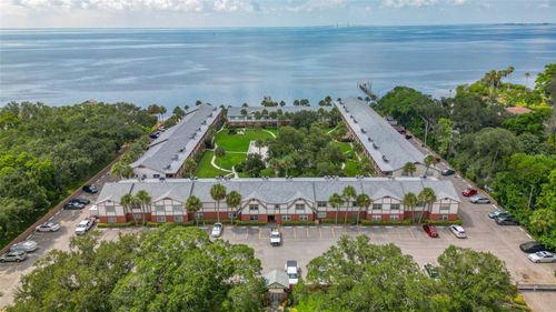 apt-218-650 Pinellas Point Dr S, ST PETERSBURG, FL, 33705-6263 | Card Image