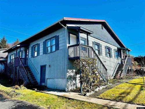 209 Seward St, Sitka, AK, 99835-7527 | Card Image